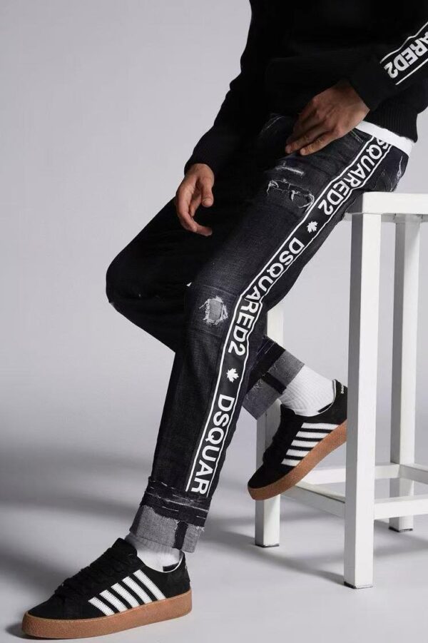 Quần jean DSQUARED2 026741