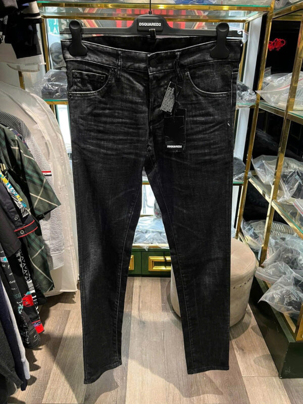 Quần jean DSQUARED2 026742