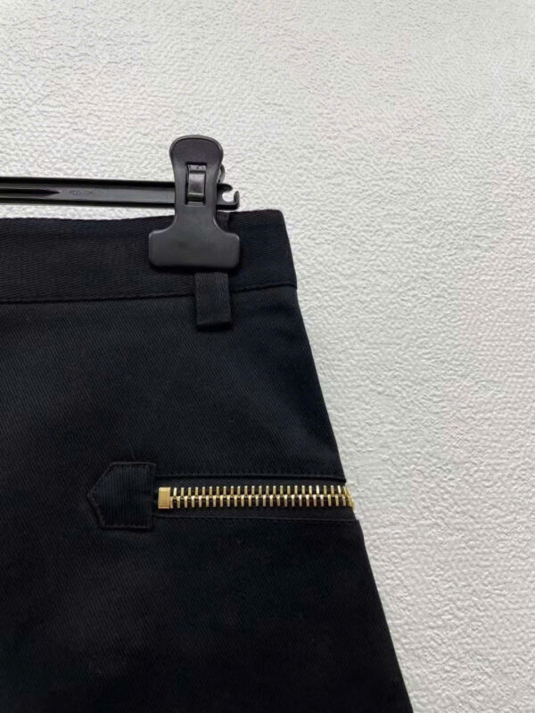 Quần jean VERSACE 027538