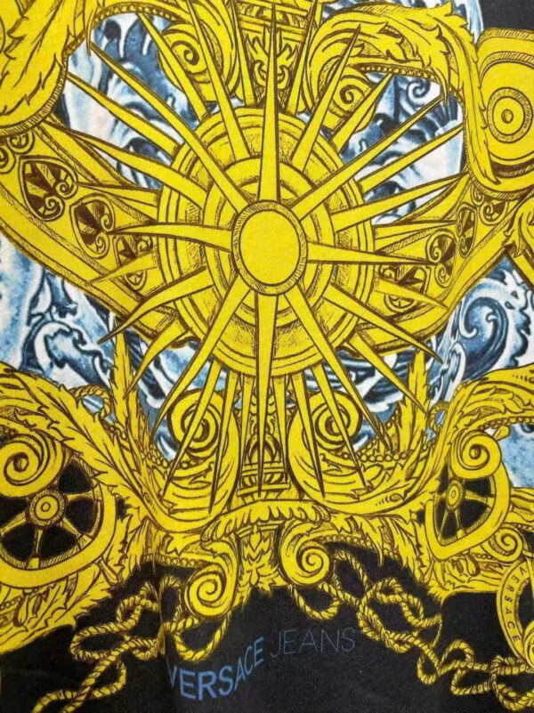 Áo phông VERSACE 027697