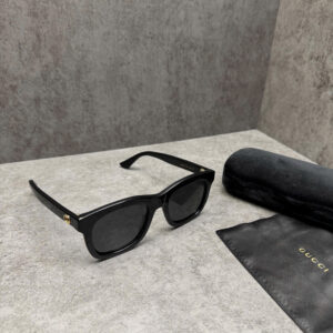 Kính GUCCI 027574