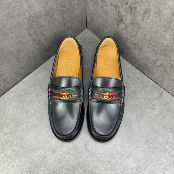 Giầy loafer GUCCI 027749