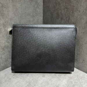 Clutch LV
