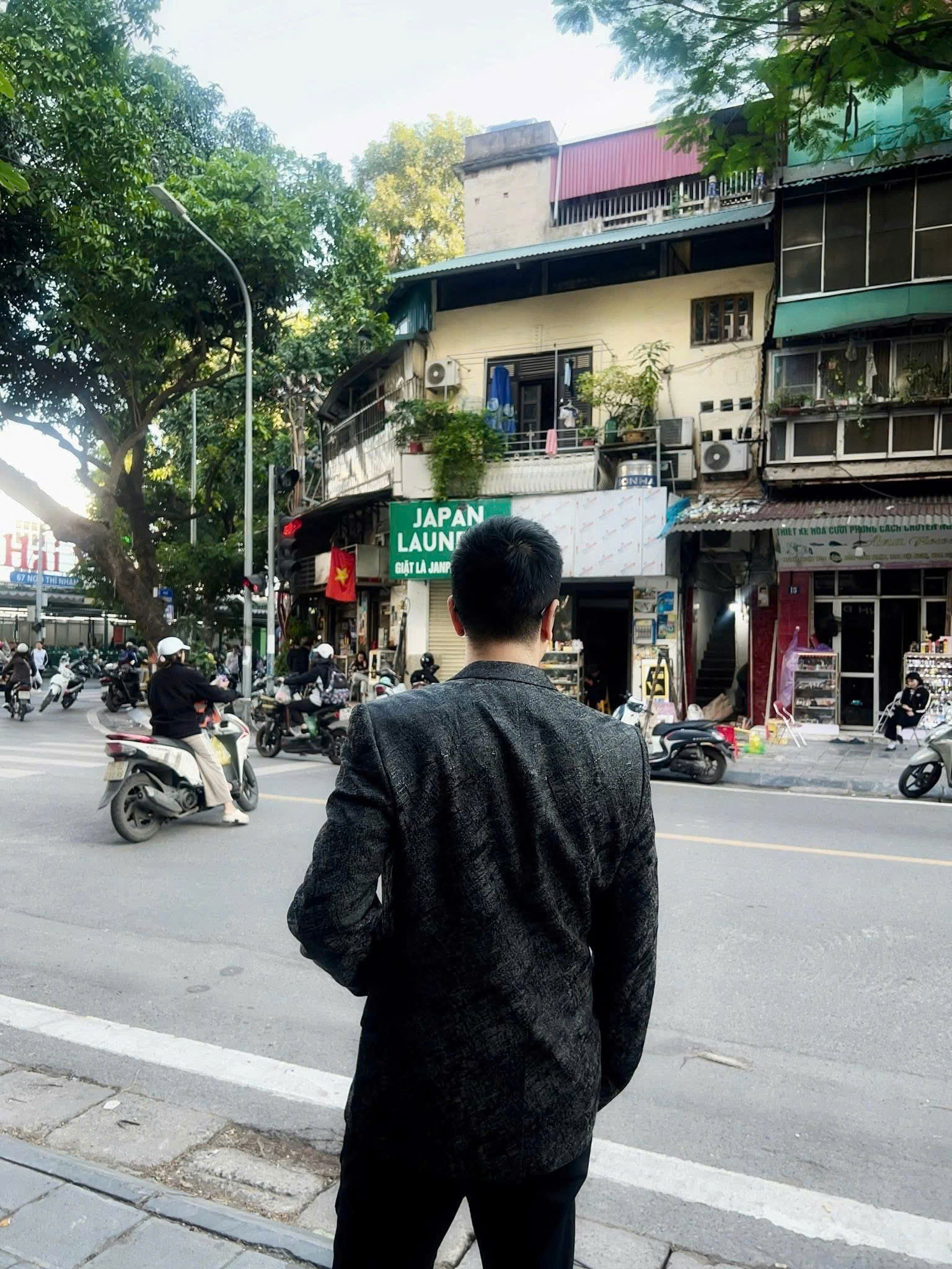 Áo blazer VERSACE Áo blazer VERSACE