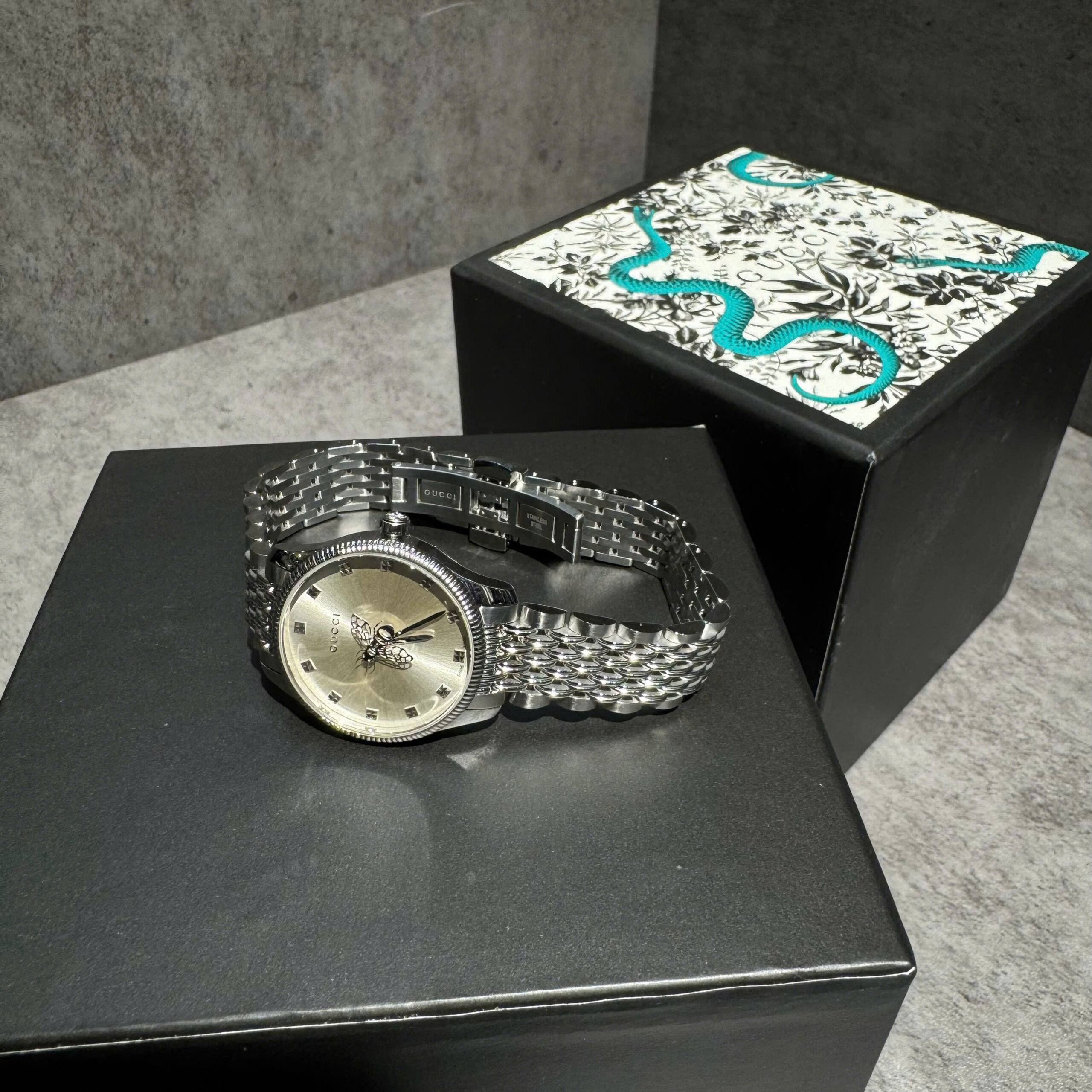 Đồng hồ GUCCI Đồng hồ GUCCI