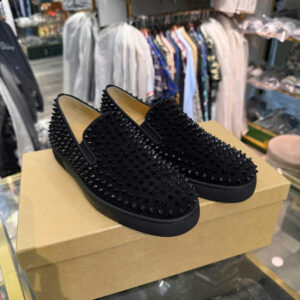 Giầy slip on LOUBOUTIN