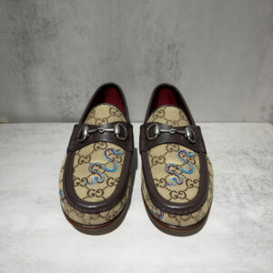 Mạnh Đỏ Authentic – Hàng Hiệu Uy Tín Chính Hãng