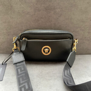 Mạnh Đỏ Authentic – Hàng Hiệu Uy Tín Chính Hãng